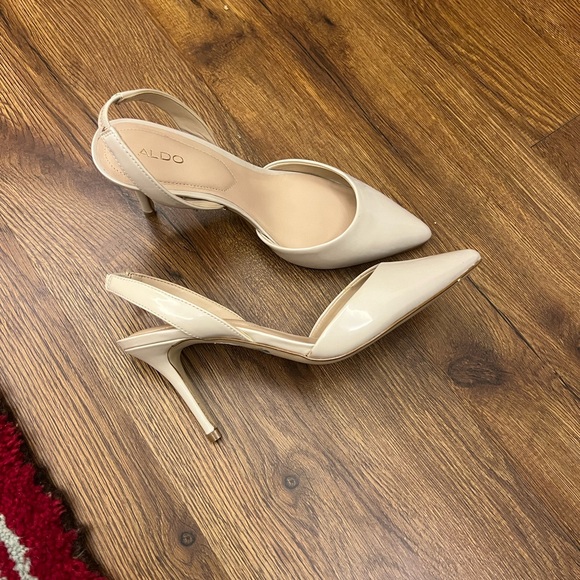 Brand new Also nude pumps - worn indoors only once - Picture 2 of 5